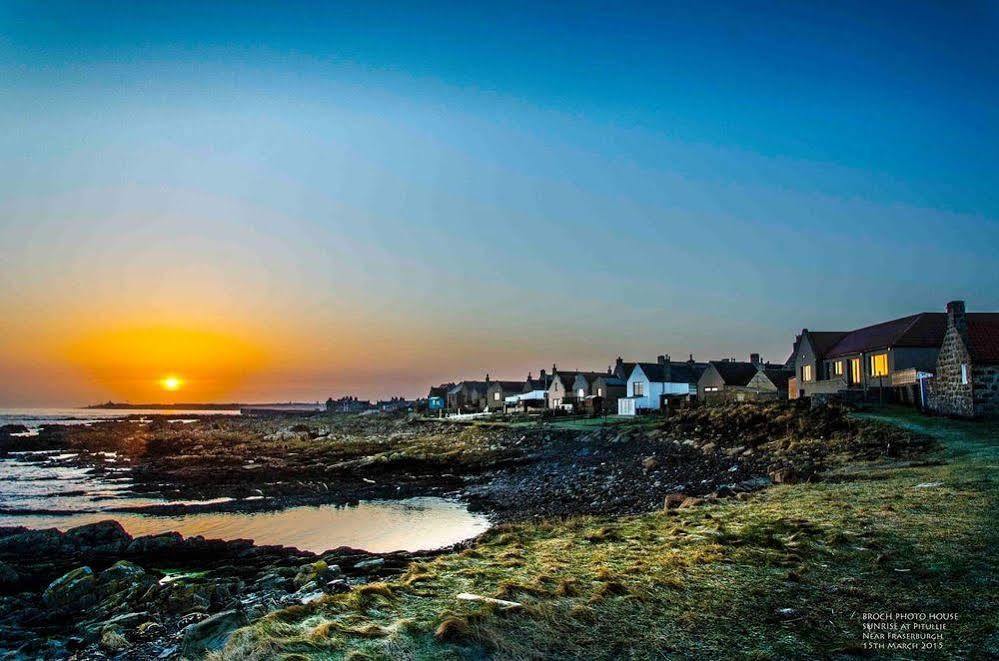 Pew With A View - Seafront Cottages Rosehearty Экстерьер фото