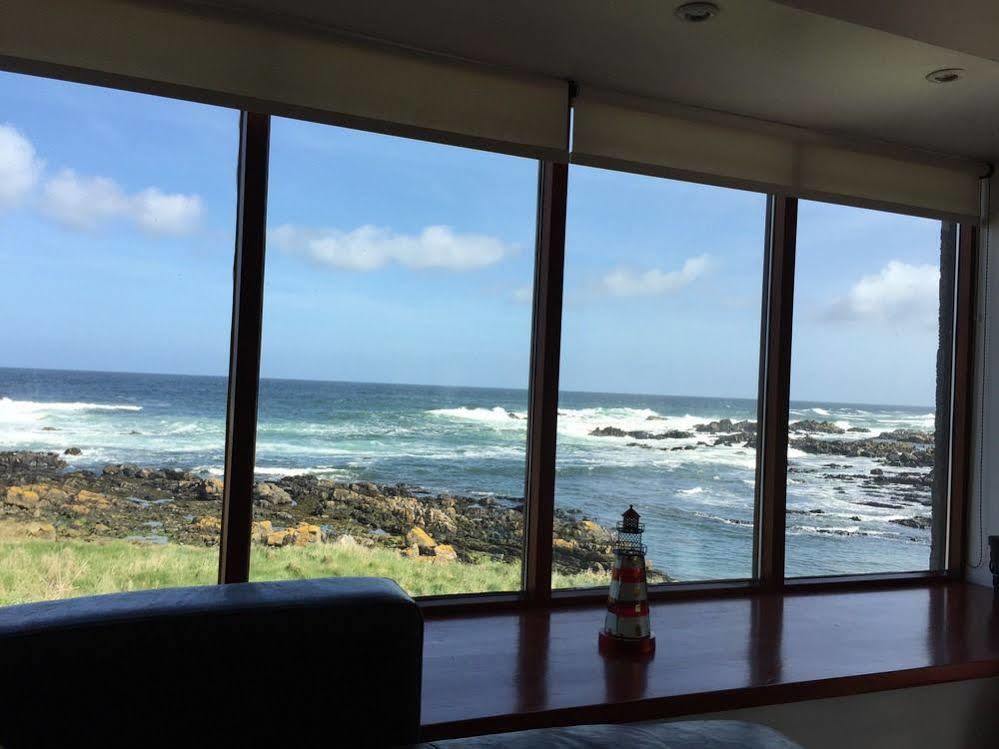 Pew With A View - Seafront Cottages Rosehearty Экстерьер фото