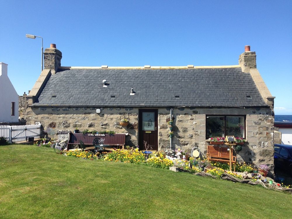 Pew With A View - Seafront Cottages Rosehearty Экстерьер фото