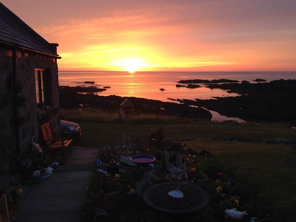 Pew With A View - Seafront Cottages Rosehearty Экстерьер фото