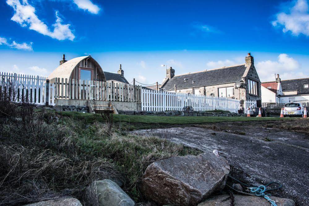 Pew With A View - Seafront Cottages Rosehearty Экстерьер фото