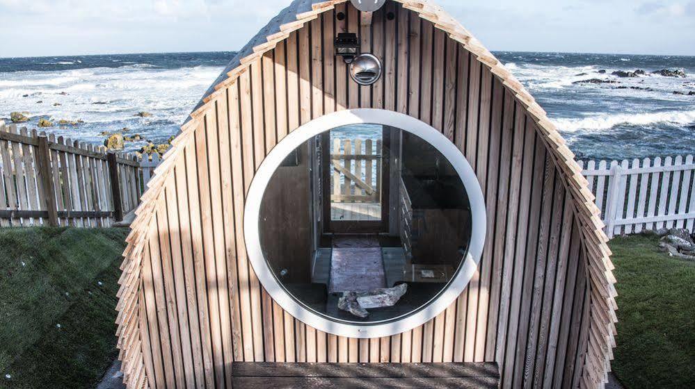 Pew With A View - Seafront Cottages Rosehearty Экстерьер фото