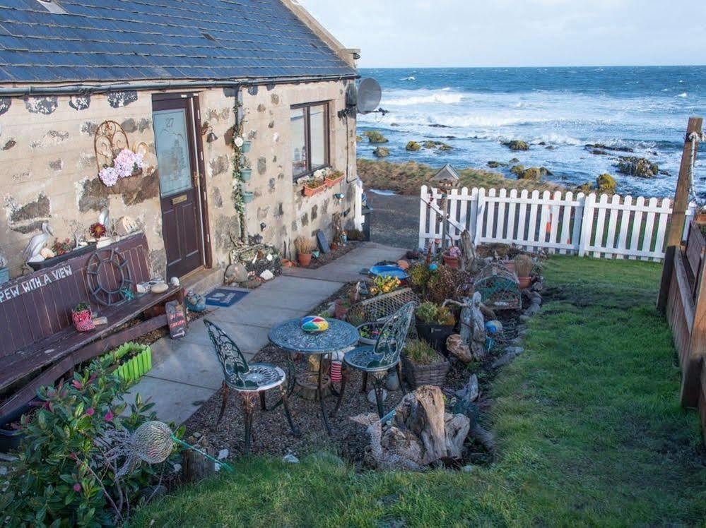 Pew With A View - Seafront Cottages Rosehearty Экстерьер фото